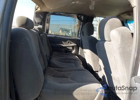 2005 Chevrolet Silverado 2500Hd Ls из США, поврежденный, VIN 1GCHK23295F803058